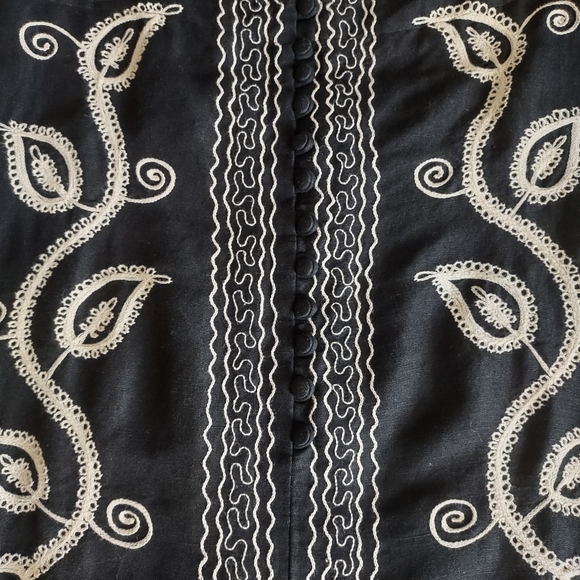 BCBG Maxazria Linen Blend Women Skirt Embroidered Flowers Knee Length Size 6 - Picture 6 of 11